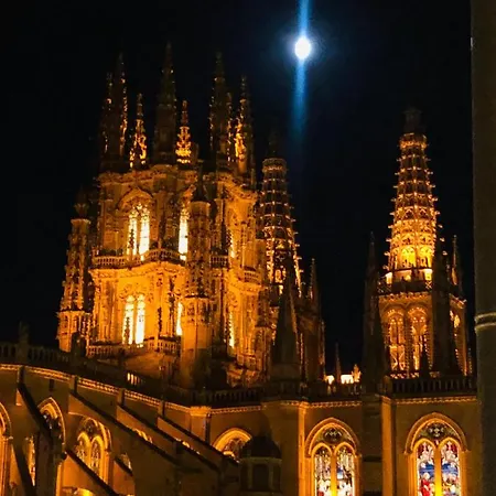 Mirada A La Catedral-apartamentos Catedral Apartman *