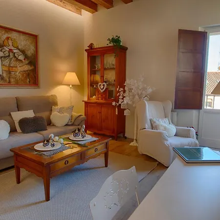 Mirada A La Catedral-apartamentos Catedral Apartman