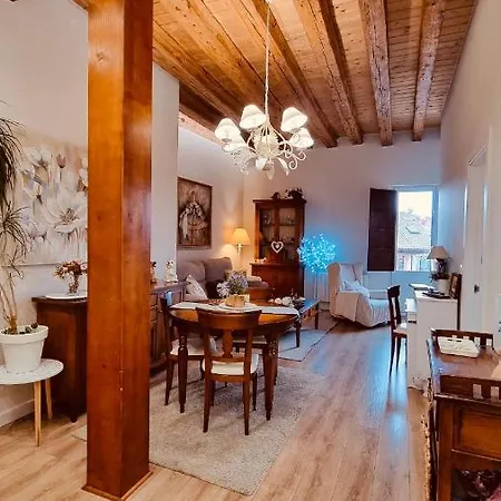 Mirada A La Catedral-apartamentos Catedral *