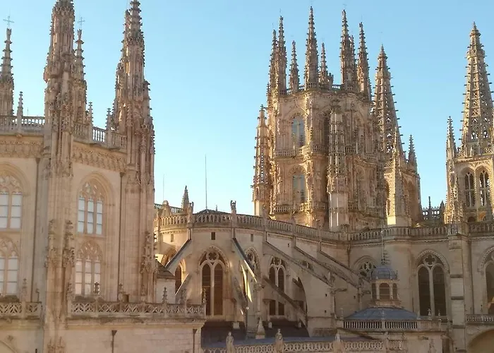 Mirada A La Catedral-apartamentos Catedral