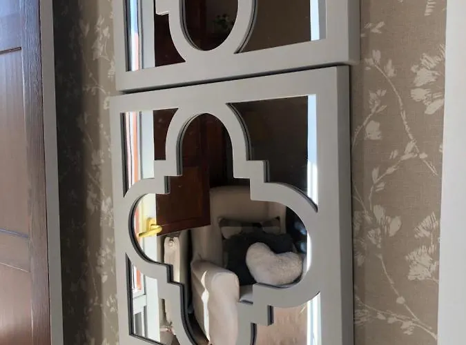 Mirada A La Catedral-apartamentos Catedral Burgos