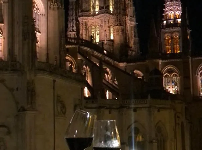 Mirada A La Catedral-apartamentos Catedral *